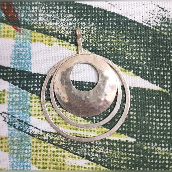 Silpada Jewelry Silpada N329 Sterling Silver Full Circle Pendant